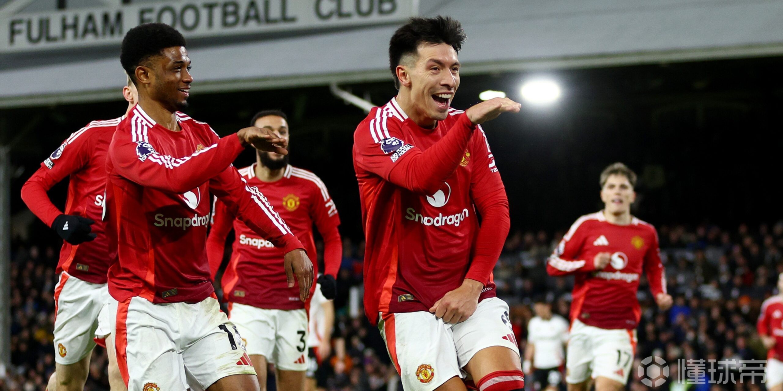 九游体育下载-英超今晚走向成谜，曼联再遭质疑，更衣室稳定，球探报告显示潜力(今晚英超曼联直播)