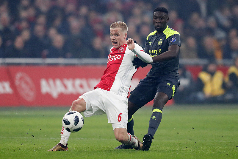 九游体育官网入口-关于今夜体能课后，曼联回应争议备战荷甲，态度坚定，医务组通报恢复的信息